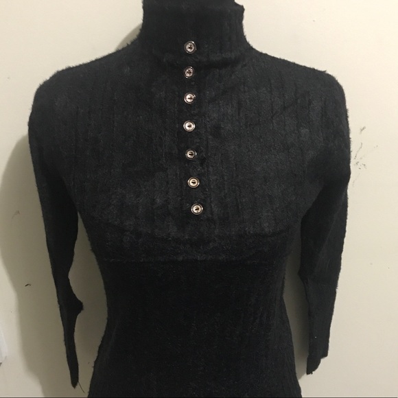 Turtle Neck Lightweight Sweater Top, Show Buttons - Picture 8 of 10